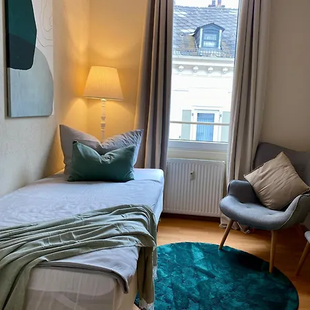 Apartment Ba Em